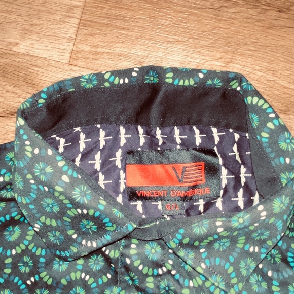 Design Shirt - Picture 3 of 3